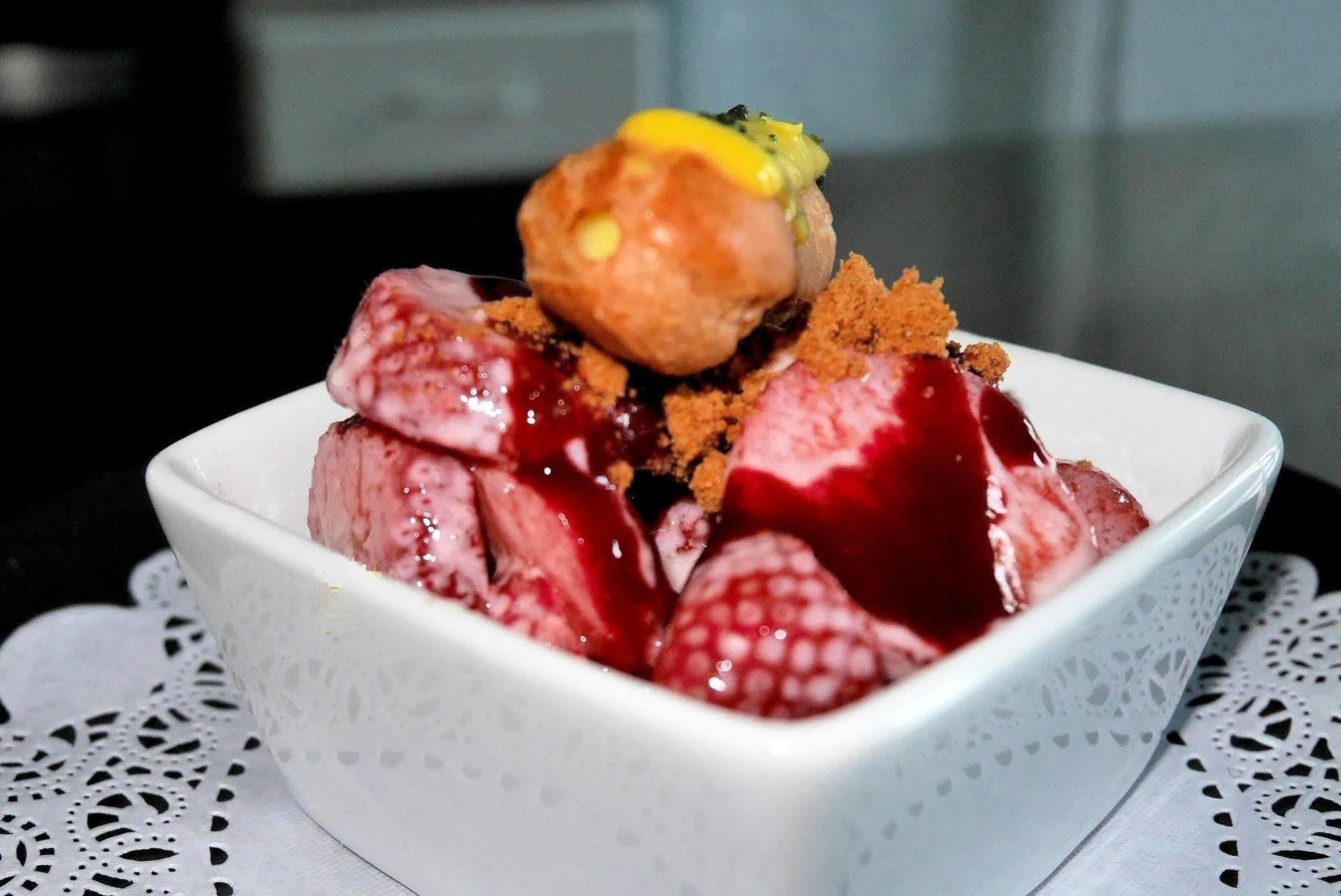 Auberge Le Rabelais Malay-le-Petit Ngoại thất bức ảnh