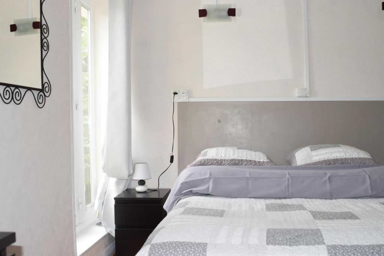 Auberge Le Rabelais Malay-le-Petit Ngoại thất bức ảnh